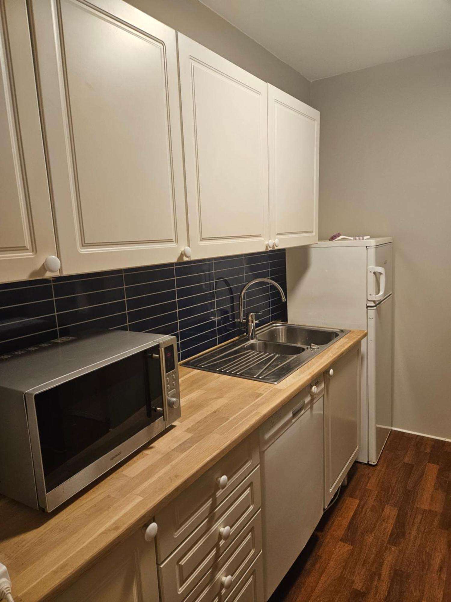 Enter Backpack Apartments ทรอมโซ ภายนอก รูปภาพ